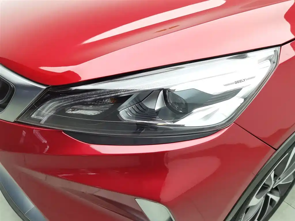 Geely Emgrand GS 2021