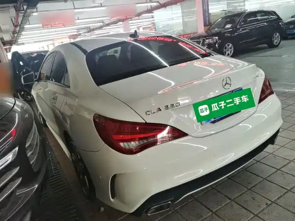 Mercedes-Benz CLA 2015