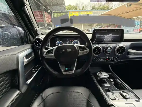 BAIC BJ40 2021