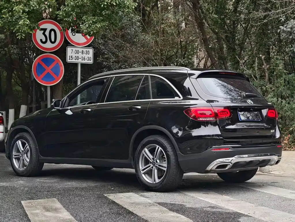 Mercedes-Benz GLC 2021