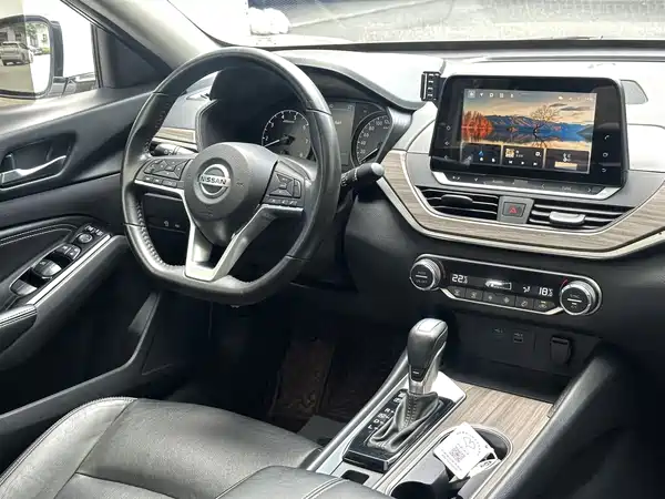 Nissan Teana 2021