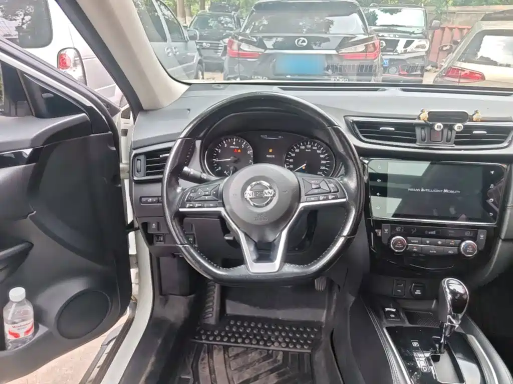 Nissan X-Trail 2021 — фото 11