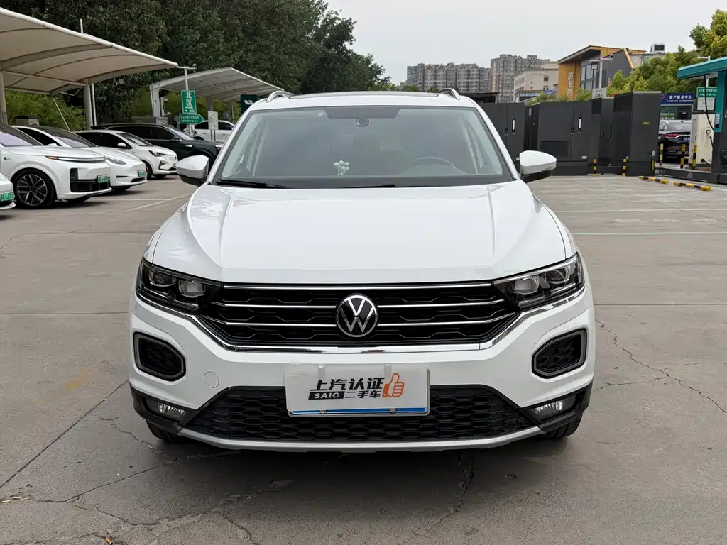 Volkswagen T-Roc 2022 — фото 2