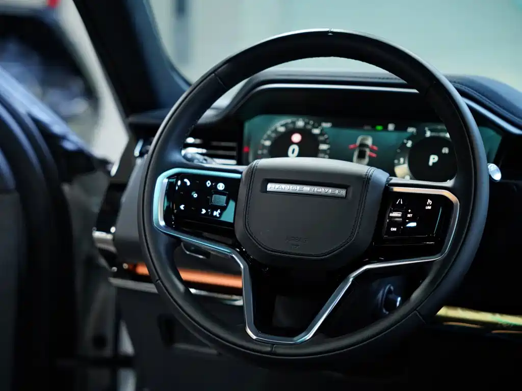Land Rover Range Rover Sport 2025 — фото 40
