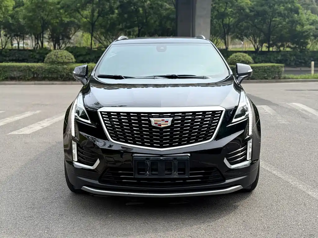 Cadillac XT5 2021 — фото 2