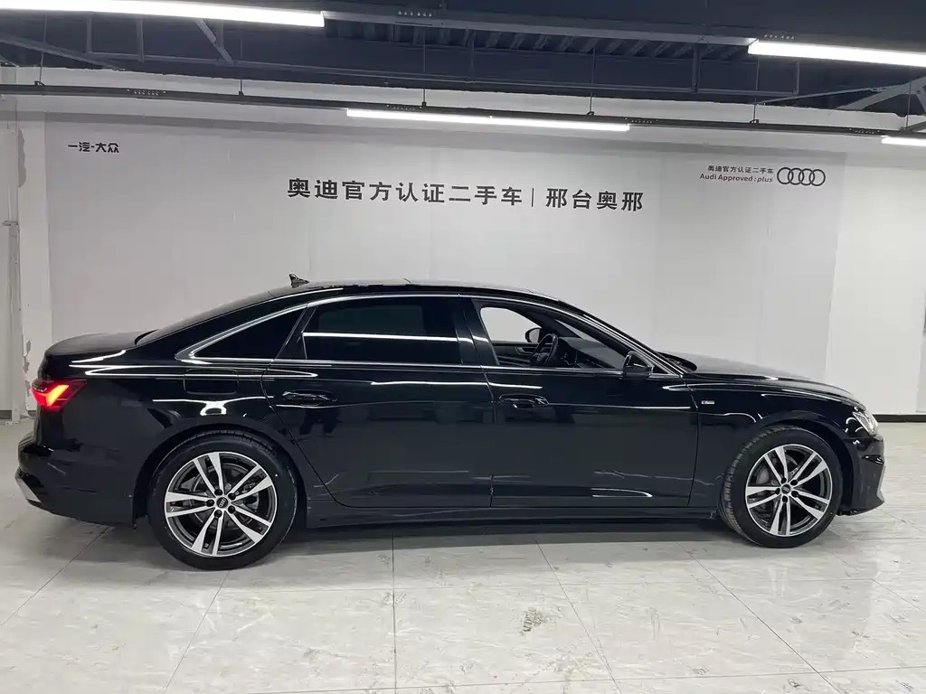 Audi A6L 2023 — фото 3