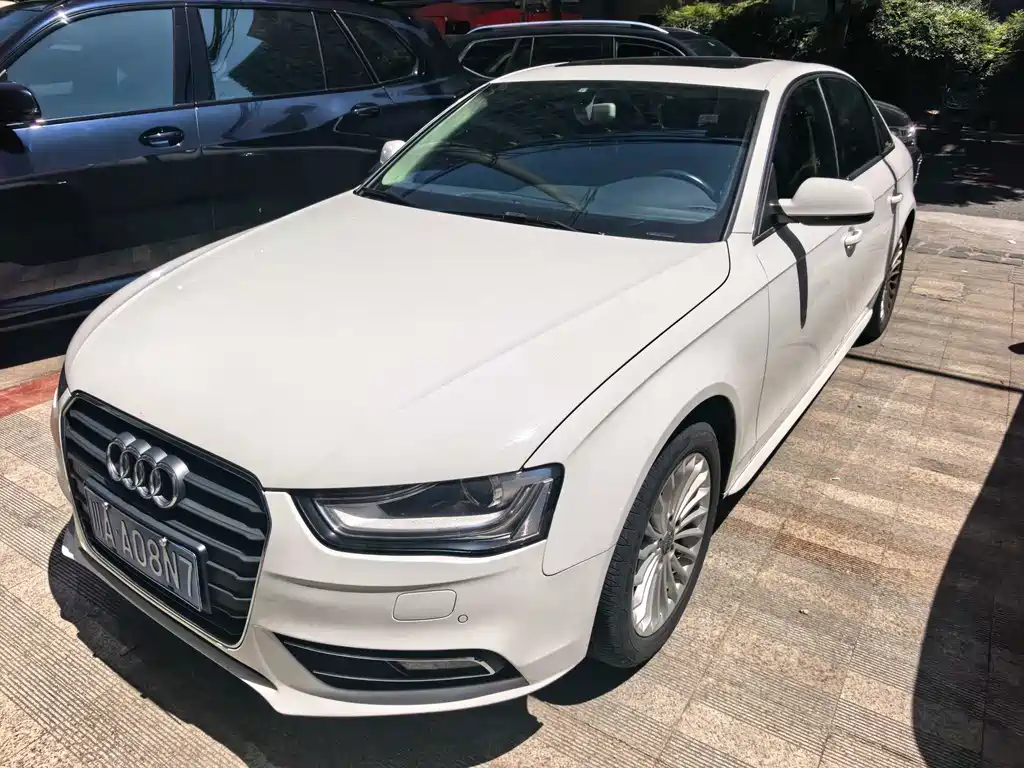 Audi A4L 2014
