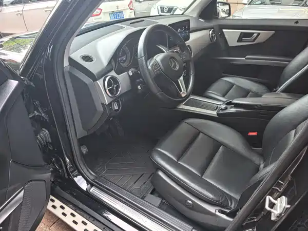 Mercedes-Benz GLK-Class 2013