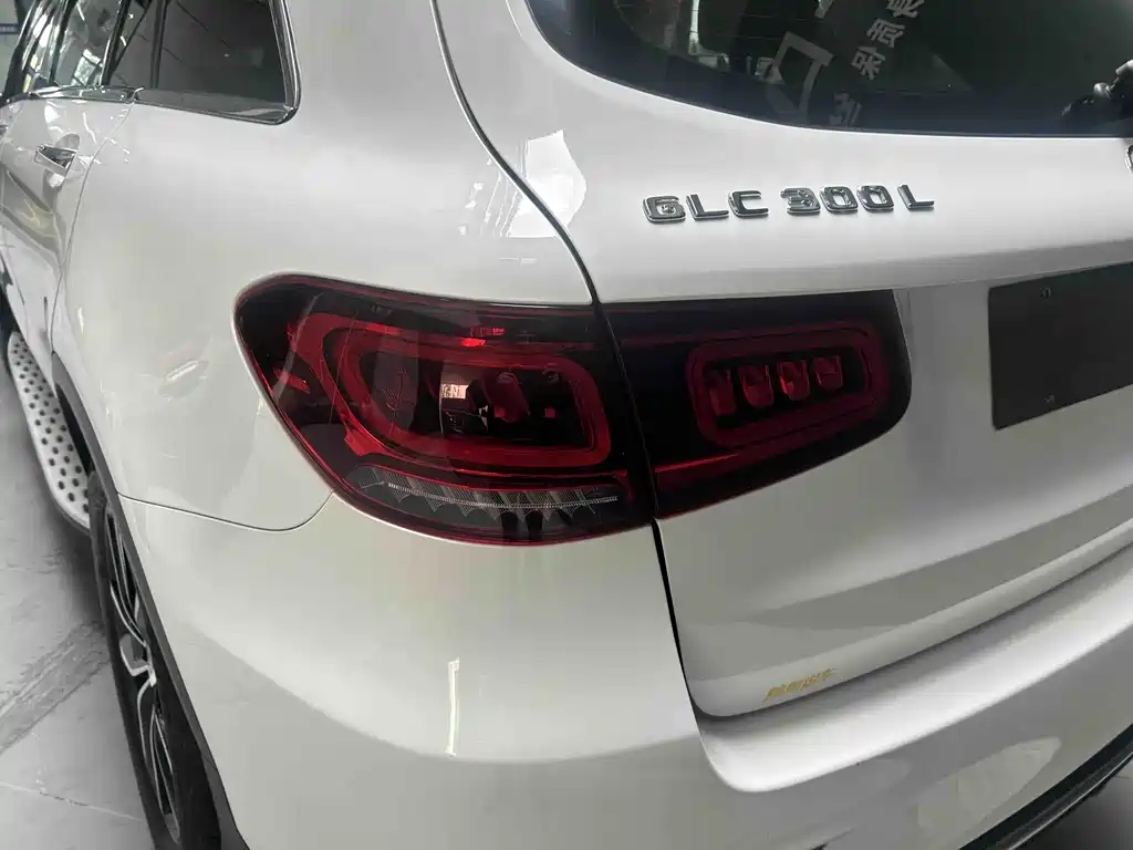 Mercedes-Benz GLC 2022 — фото 14