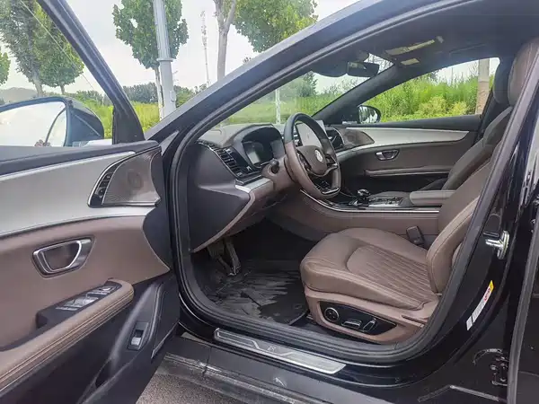 BYD Han 2024