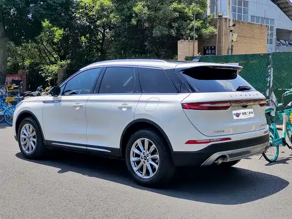 Lincoln Corsair 2020