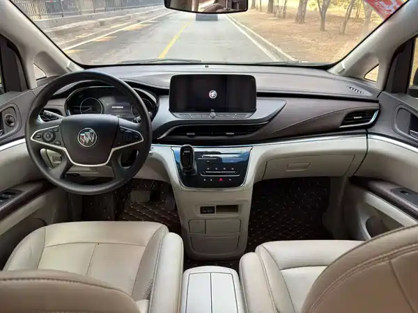 Buick GL8 2023