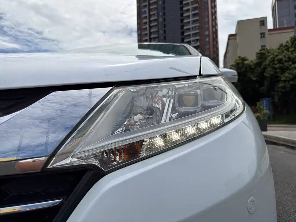 Honda Odyssey 2016 — фото 15