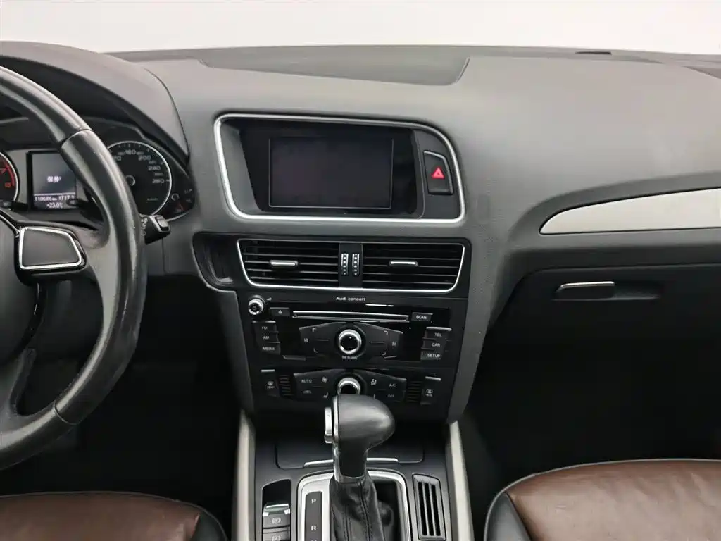 Audi Q5 2017 — фото 12