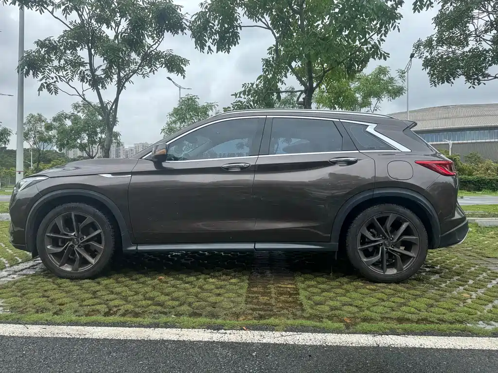 Infiniti QX50 2018 — фото 9