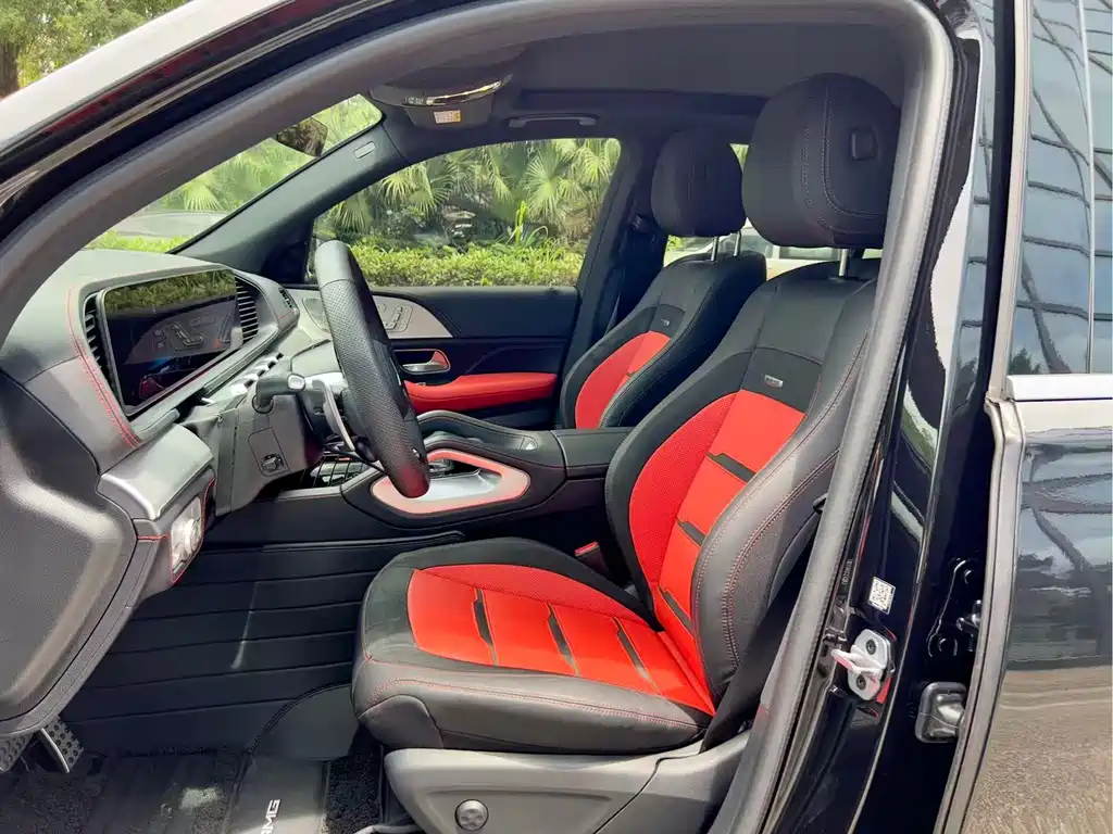 Mercedes-Benz GLE AMG 2023 — фото 4