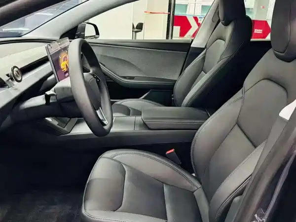 Tesla Model 3 2026
