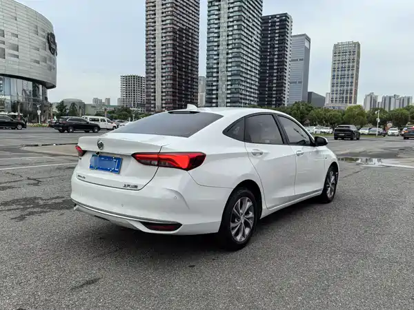 Buick Verano 2023