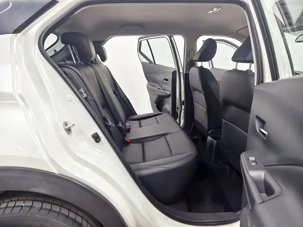Nissan Kicks 2020 — фото 15