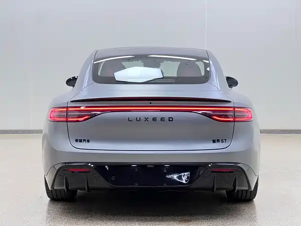 Luxeed S7 2025