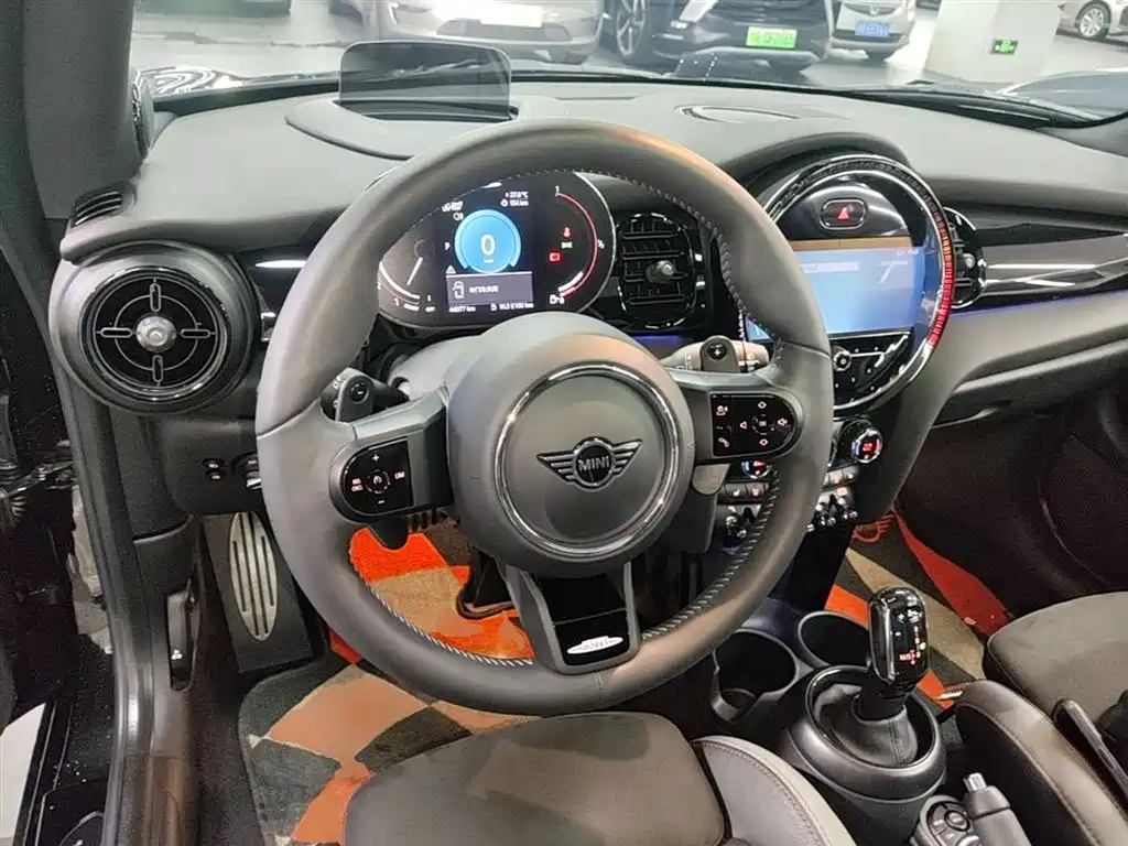 MINI JCW 2022 — фото 11