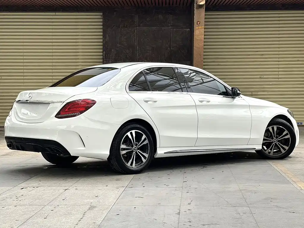 Mercedes-Benz C-Class 2019 — фото 8