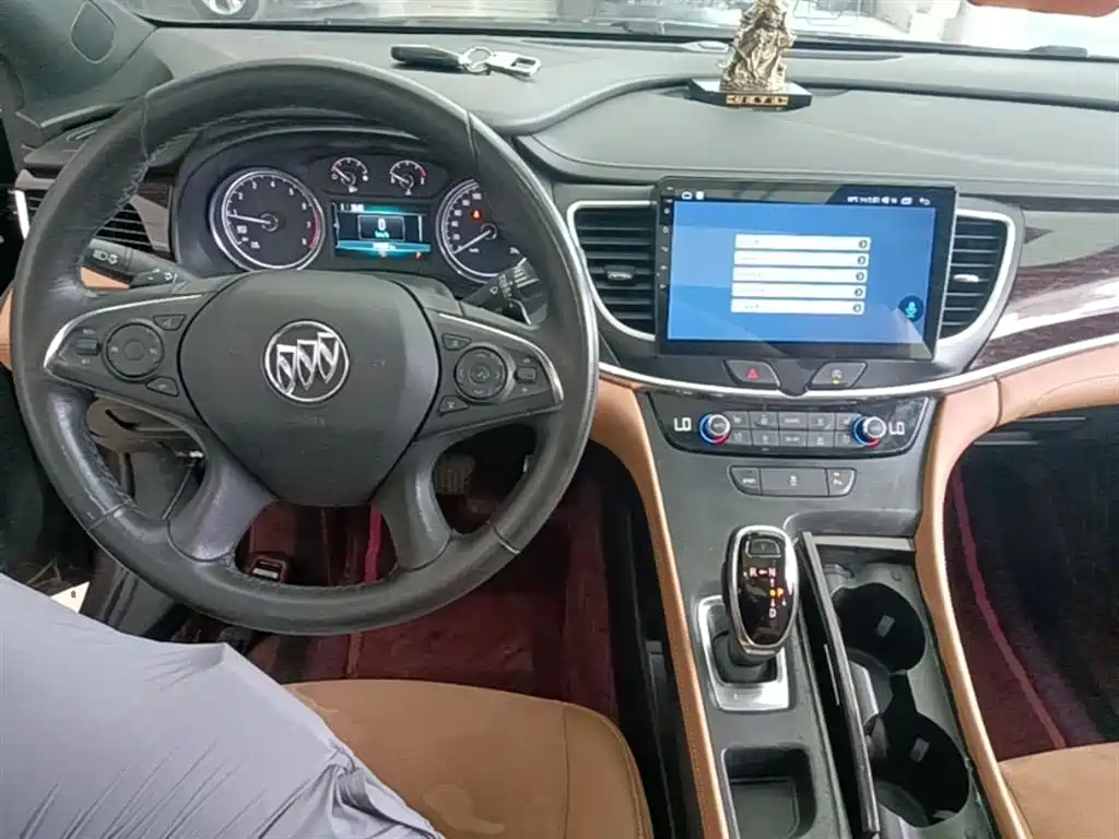 Buick LaCrosse 2016 — фото 10