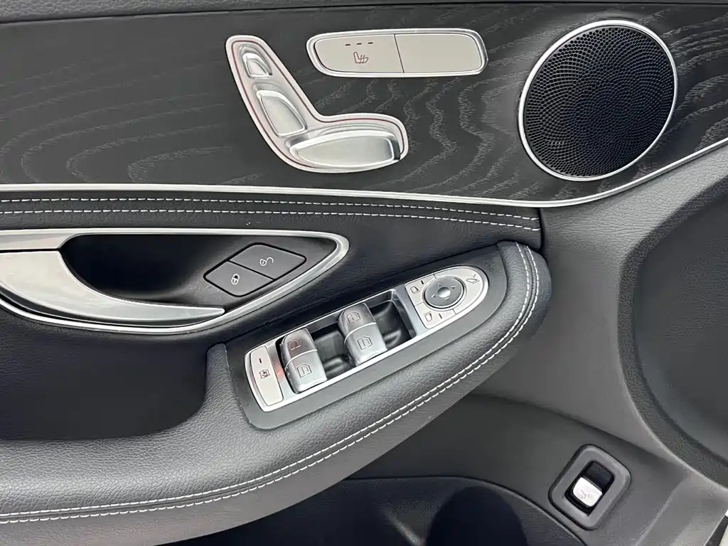 Mercedes-Benz C-Class 2017 — фото 18