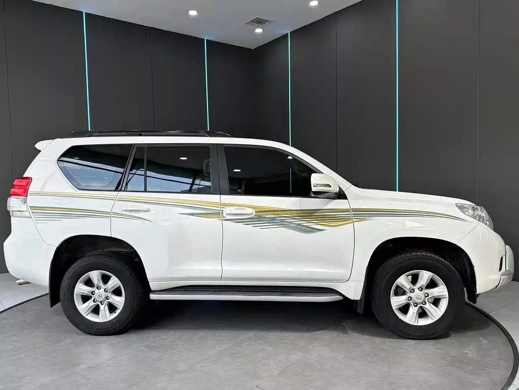 Toyota Prado 2013