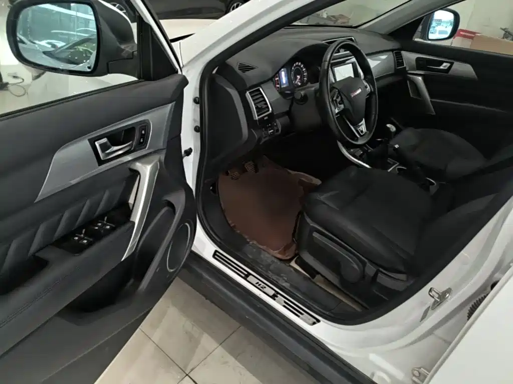 Haval H2 2015 — фото 16