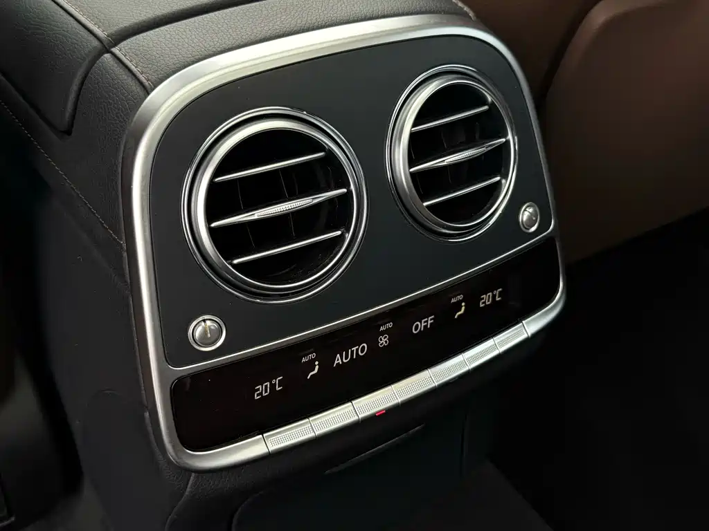 Mercedes-Benz S-Class 2015 — фото 27