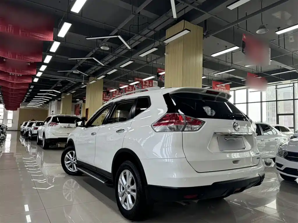 Nissan X-Trail 2016 — фото 5