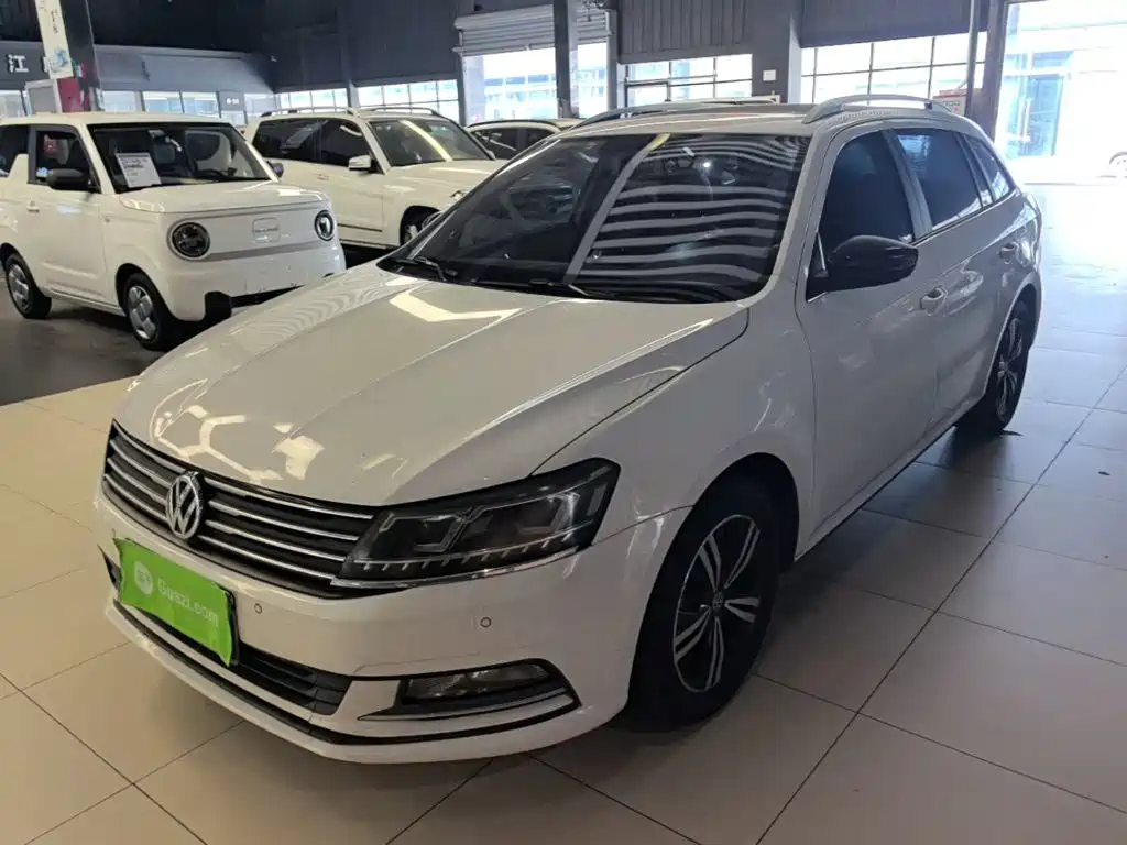 Volkswagen Gran Lavida 2016