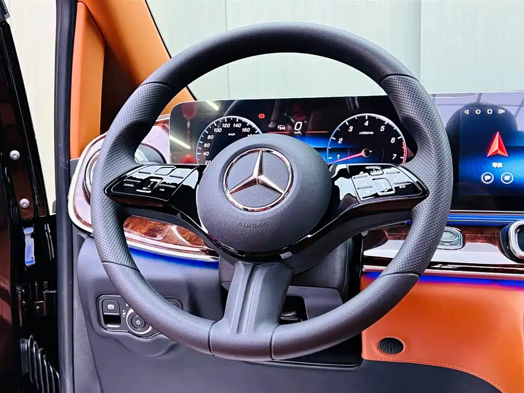 Mercedes-Benz Vito 2026 — фото 10