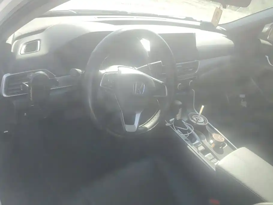 Honda Accord 2023 — фото 12