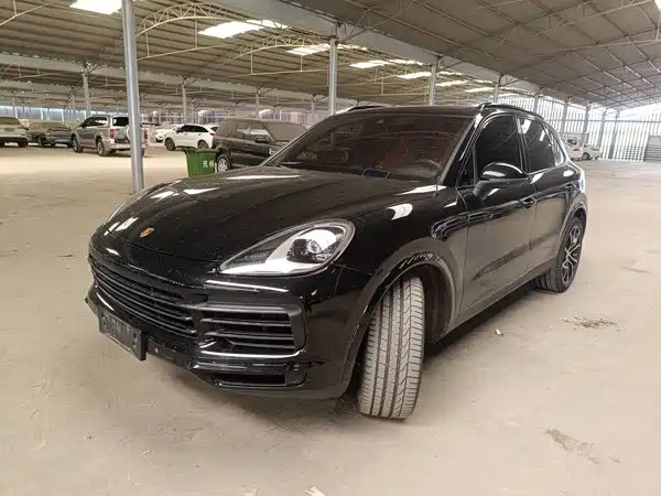 Porsche Cayenne 2023