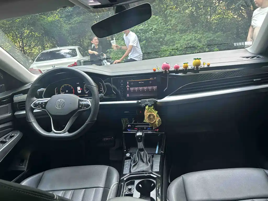 Volkswagen Passat 2022