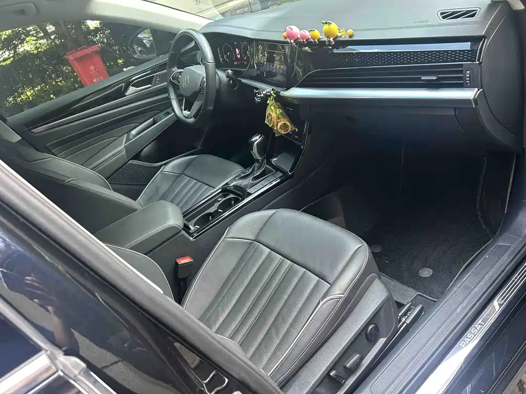 Volkswagen Passat 2022