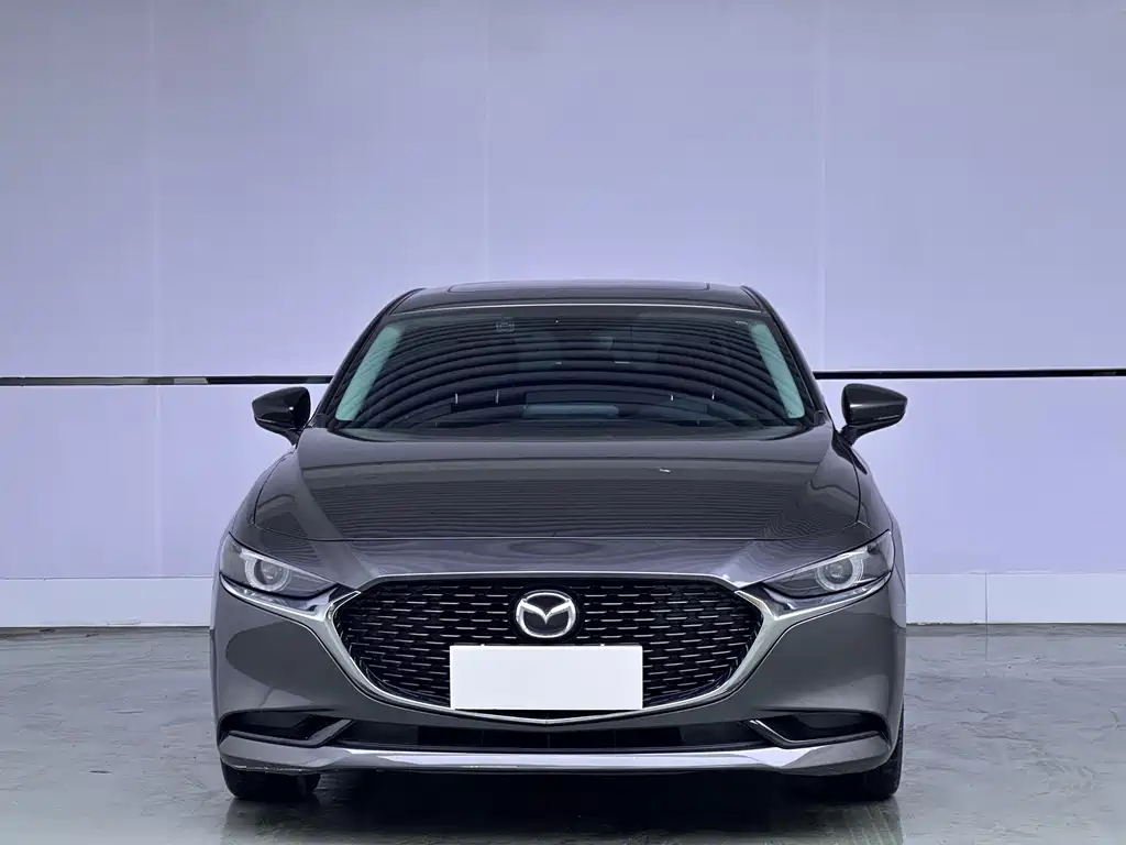 Mazda 3 Axela 2024