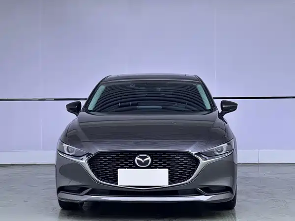 Mazda 3 Axela 2024