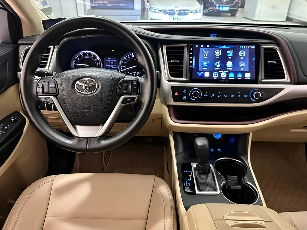Toyota Highlander 2016 — фото 14