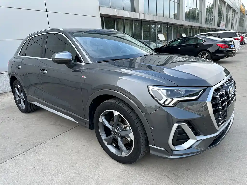 Audi Q3 2023