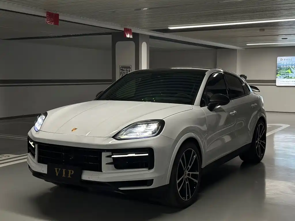 Porsche Cayenne 2025 — фото 1