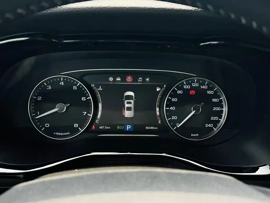 GAC Trumpchi M8 2018 — фото 10