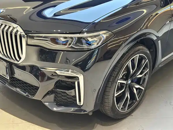 BMW X7 2019