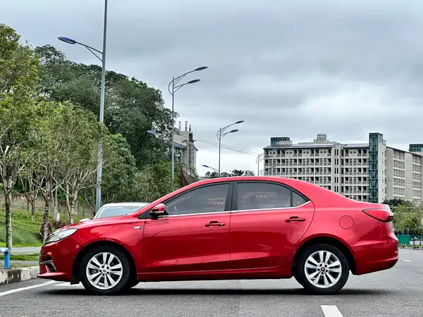 Roewe 360 2018