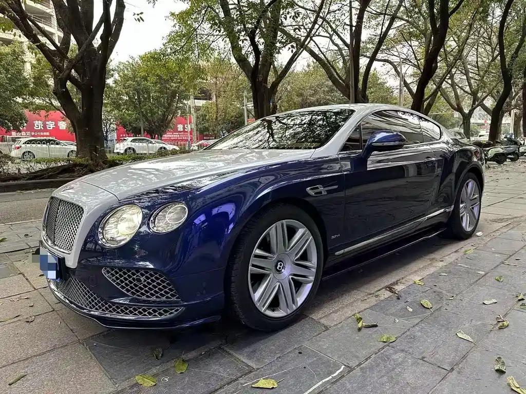 Bentley Continental 2018 — фото 1