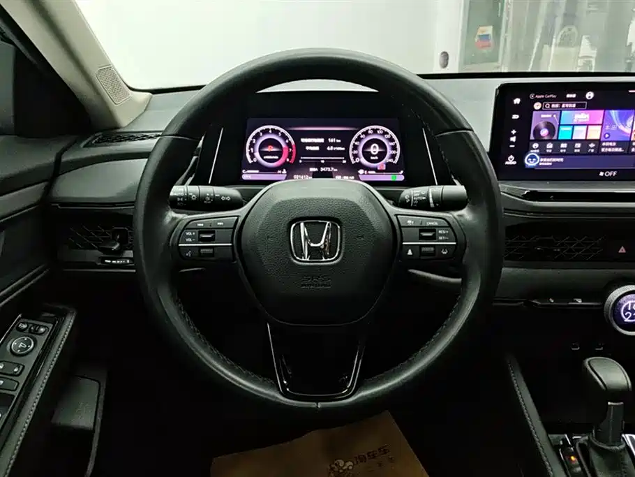 Honda Accord 2024 — фото 15