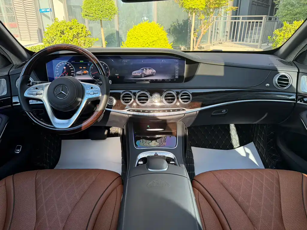 Mercedes-Benz Maybach S-Class 2020 — фото 8