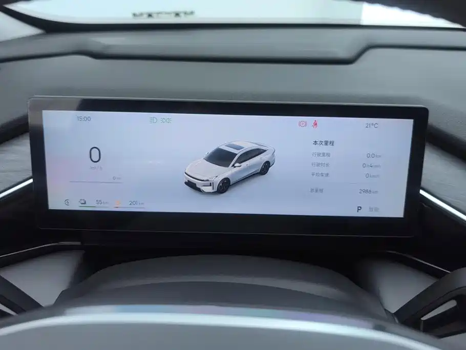 Geely Galaxy L6 2025 — фото 14